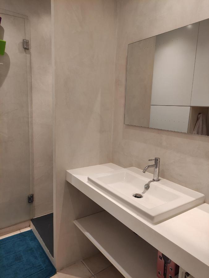 Bayonne Appartement 3 Etoiles A 5 Min De La Gare Luaran gambar
